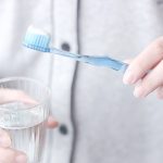 歯ブラシの消毒してますか 衛生的に使うための洗浄と保管方法